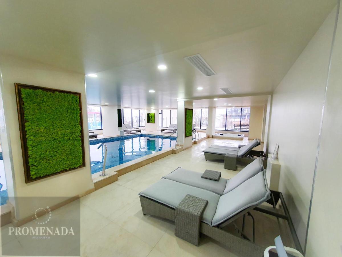 Cristalex Studio Aparthotel Pool & Spa Mamaia Nord นาโวดาริ ภายนอก รูปภาพ